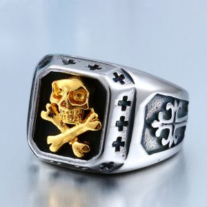 Pirate Skull Ring 4 300x300 - Pirate Skull Ring