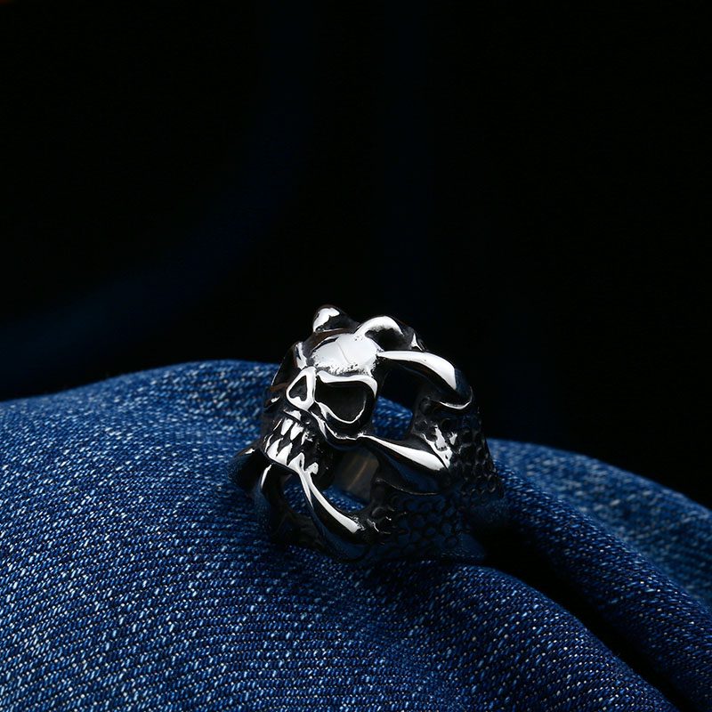 skull biker fashion stainless steel ring 02 800x800 - Dragon Claw Skull Ring